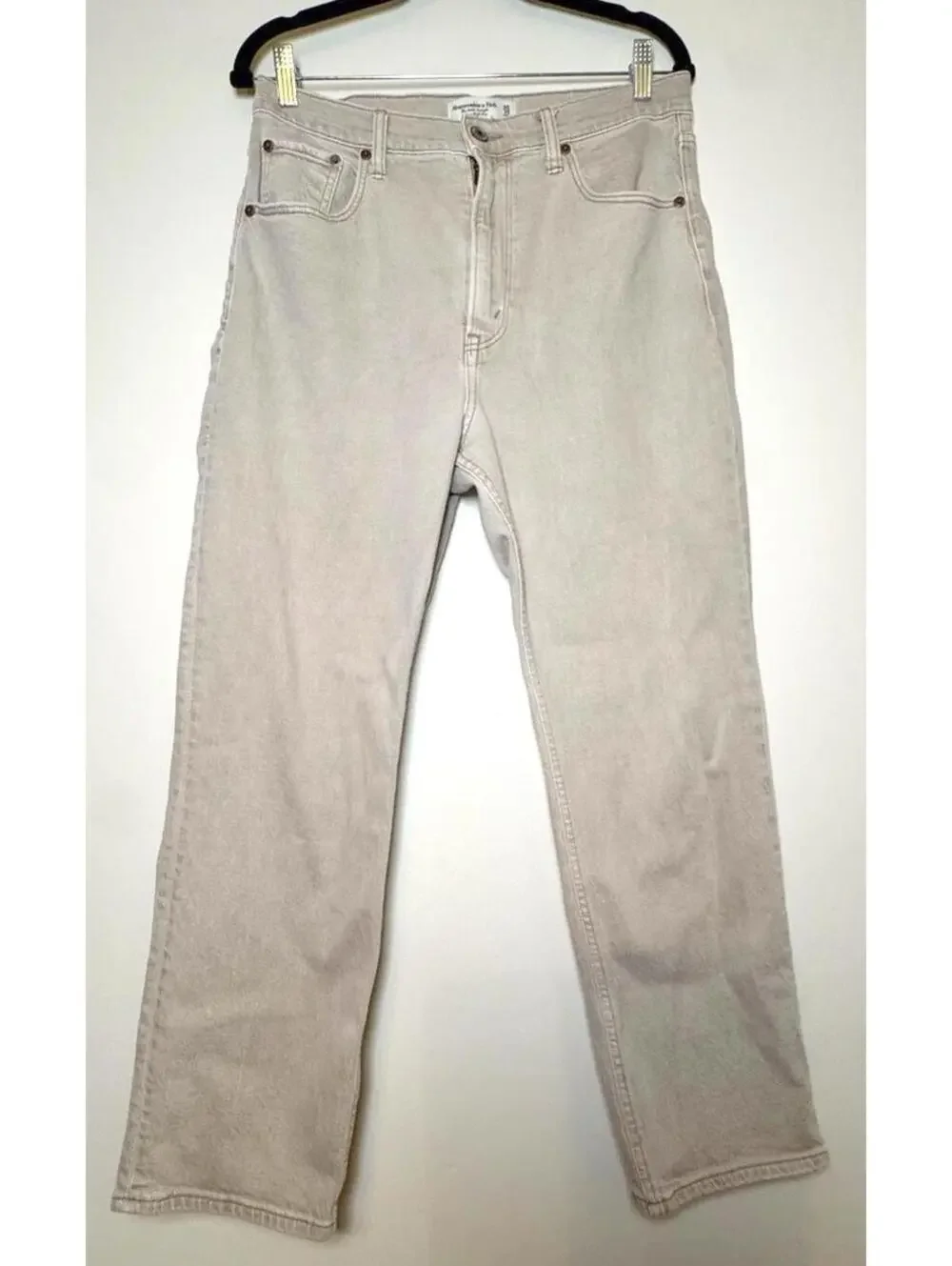 Abercrombie- Ultra High Rise Ankle Straight Jeans Curve Love - Size 30/10